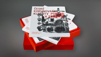 České korunovační klenoty: Poklad v temnotě – Publikace